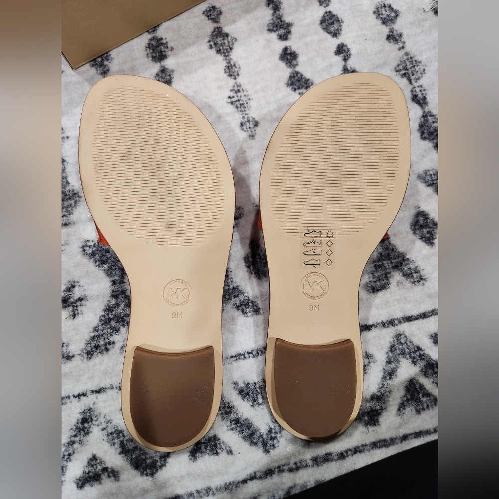Michael Kors Orange Sandals Sleek Slide Design - Picture 2 of 4